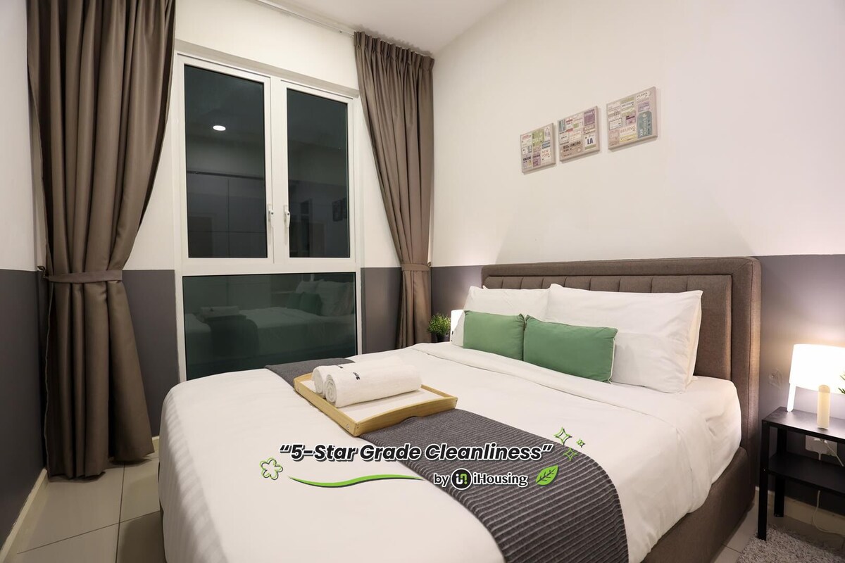 Suite Premium, 3 kamar tidur, pemandangan kota | Seprai katun Mesir, seprai premium, meja kerja, dan setrika/meja setrika