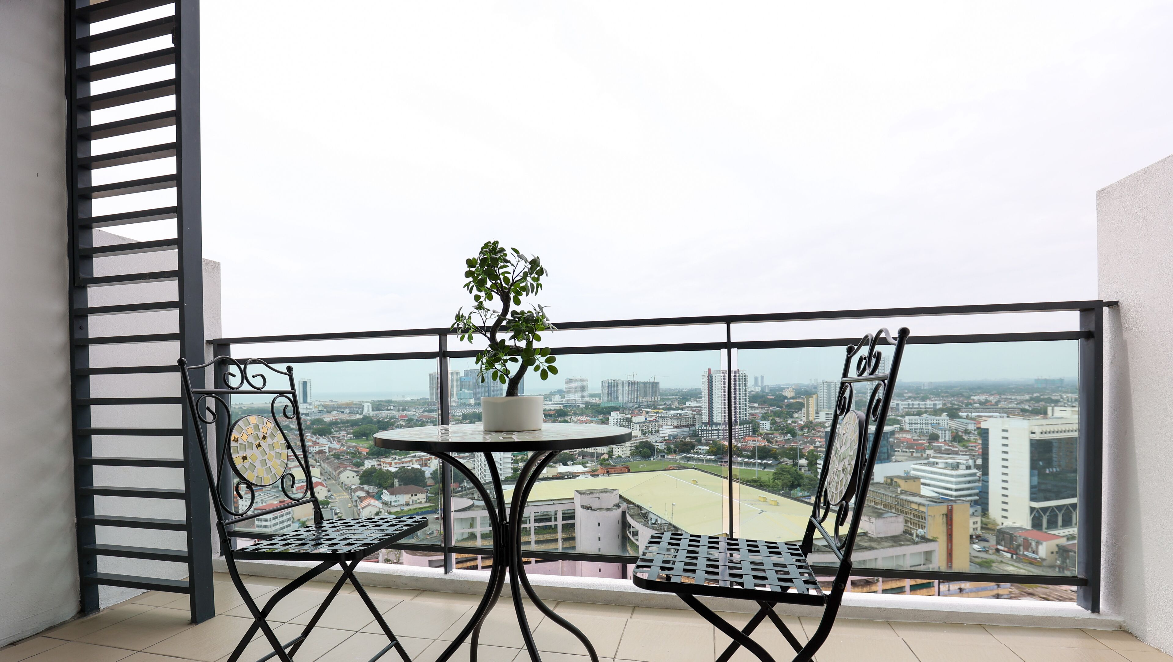 Deluxe Studio Suite, 2 Katil Kelamin (Double), Balcony | Teres/patio