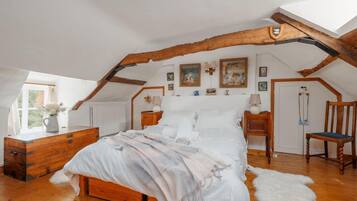 2 makuuhuonetta, silitysrauta/-lauta, Wi-Fi