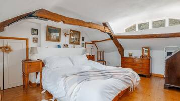 2 slaapkamers, een strijkplank/strijkijzer, wifi