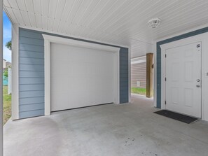 Property grounds - Walk to Beach - 4BR Surfside Beach Home w/ Private Pool & Beach Access (Surfside Beach)