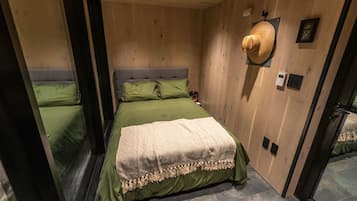 1 habitación y ropa de cama