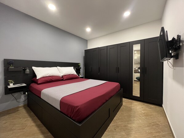 2 Schlafzimmer, Bügeleisen/Bügelbrett, WLAN, Bettwäsche