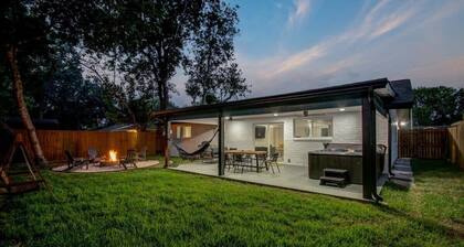 Serene 4-Bed Getaway - Hot tub & Fire Pit
