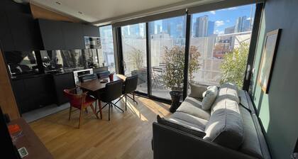 Charming apartment with sunny terrace 10 minutes' walk from La Défense