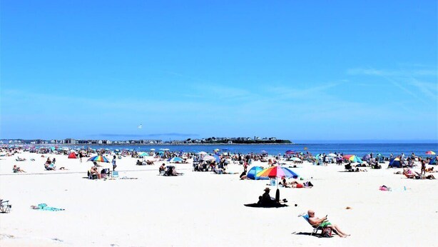 Nær stranden