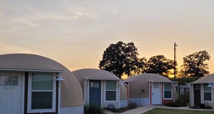 Country Dome Suites