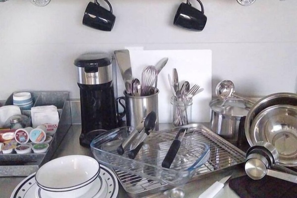 Suíte | Cozinha privada | Cafeteira/chaleira, geladeira grande, micro-ondas, fogão