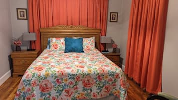 1 bedroom, desk, iron/ironing board, free WiFi
