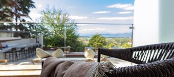 ACRO Upscale Residences