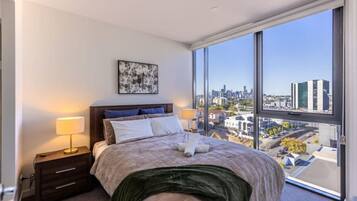 1 bedroom, desk, iron/ironing board, free WiFi