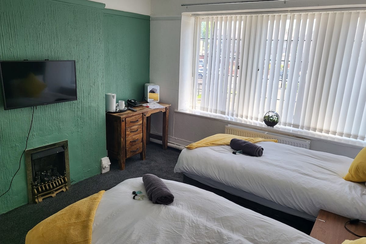 Classic Twin Room