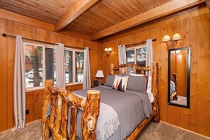 3 bedrooms, iron/ironing board, travel cot, WiFi