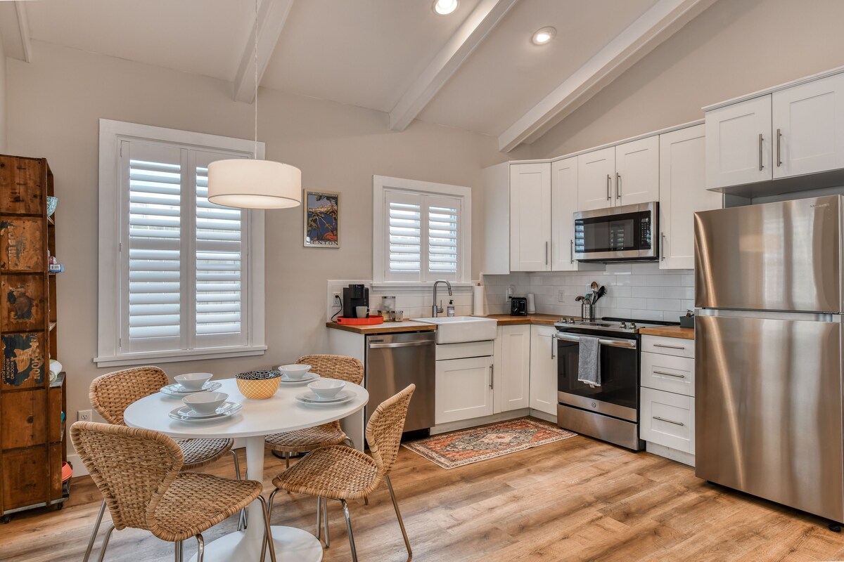 Photo 9 of Location! Stylish Downtown Cottage...Walk to everything!