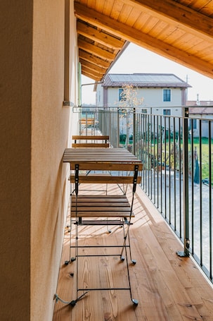 ์ ์ ํธ๋ฆฌํธ๋จผํธ, ํซ์คํค ๋ง์ฌ์ง, ๋ฅํฐ์ ๋ง์ฌ์ง, ์คํฌ์ธ ๋ง์ฌ์ง, ํ์ด์
ํธ๋ฆฌํธ๋จผํธ, ๋ง์ฌ์ง ์๋น์ค