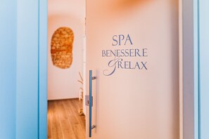 Soins corporels, massages aux pierres chaudes