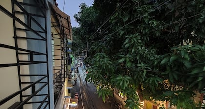 Spacious 3BHK House opp South City Mall
