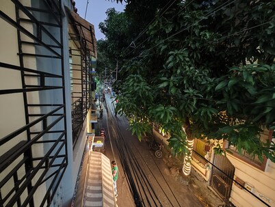 Spacious 3BHK House opp South City Mall