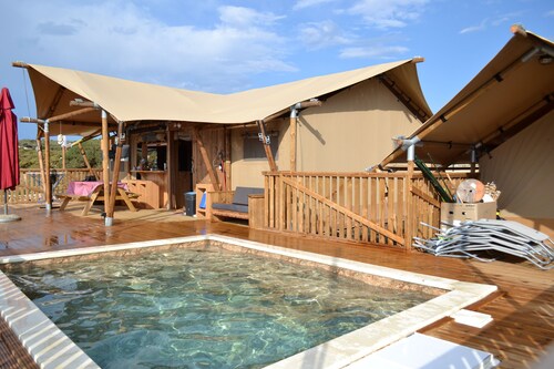 Safari Lodge mit Meerblick in Natur pur Ohne Nachbarn