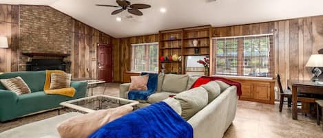 Televisor intel·ligent i llar de foc