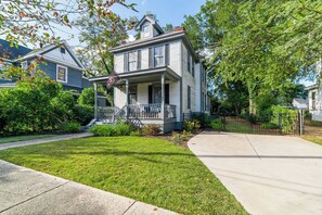 Exterior - Historic Charm | Near USC, Fort Jackson & 5 Points (Columbia)