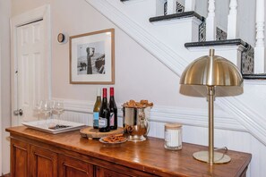 Dining - Historic Charm | Near USC, Fort Jackson & 5 Points (Columbia)