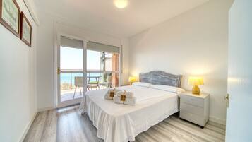 2 chambres, fer et planche Ă repasser, Wi-Fi gratuit, draps fournis