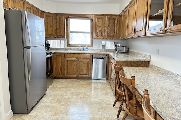 Frigorífic, microones, forn i placa de cuina