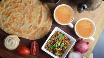 Free daily buffet breakfast