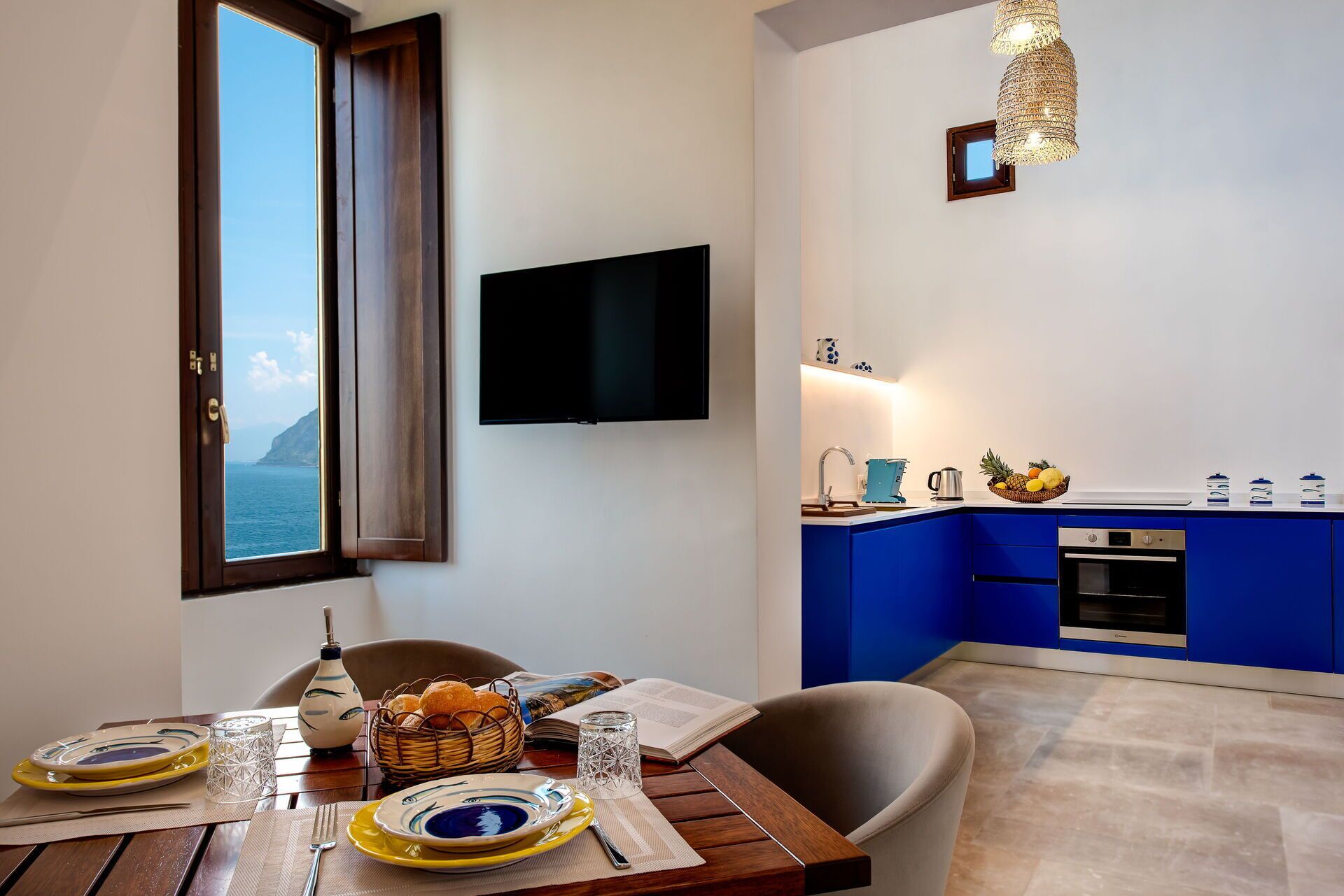 烤箱、炉灶、烤面包机