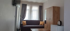 Superior-Dreibettzimmer | Zimmersafe, schallisolierte Zimmer, kostenloses WLAN