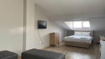 Classic Loft | Living area | TV