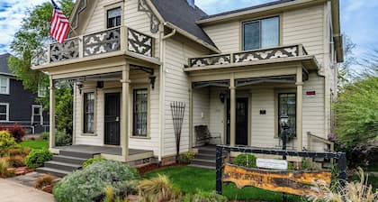 Historical John Rast House