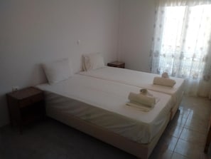 Departamento familiar | Escritorio, wifi gratis y ropa de cama 