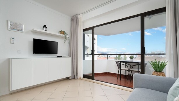 Living area - Sunny Studio W/ Balcony in Portimão by LovelyStay (Portimão)