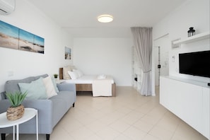 Bügeleisen/Bügelbrett, kostenloses WLAN, Bettwäsche