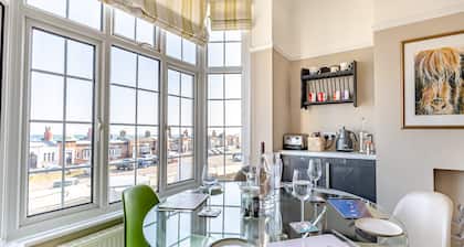 2 bedroom accommodation in Bexhill-on-Sea