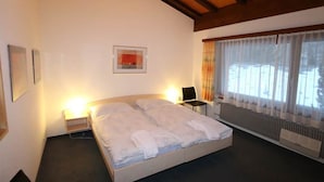 1 quarto, acesso à internet