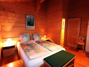 4 bedrooms, WiFi