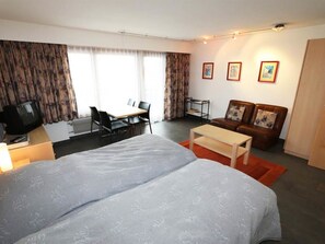 1 bedroom, Internet