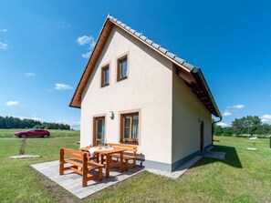 Outdoor dining - Vacation home Bára 1 by Interhome (Straz nad Nezarkou)