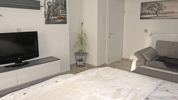 2 Schlafzimmer, Internetzugang