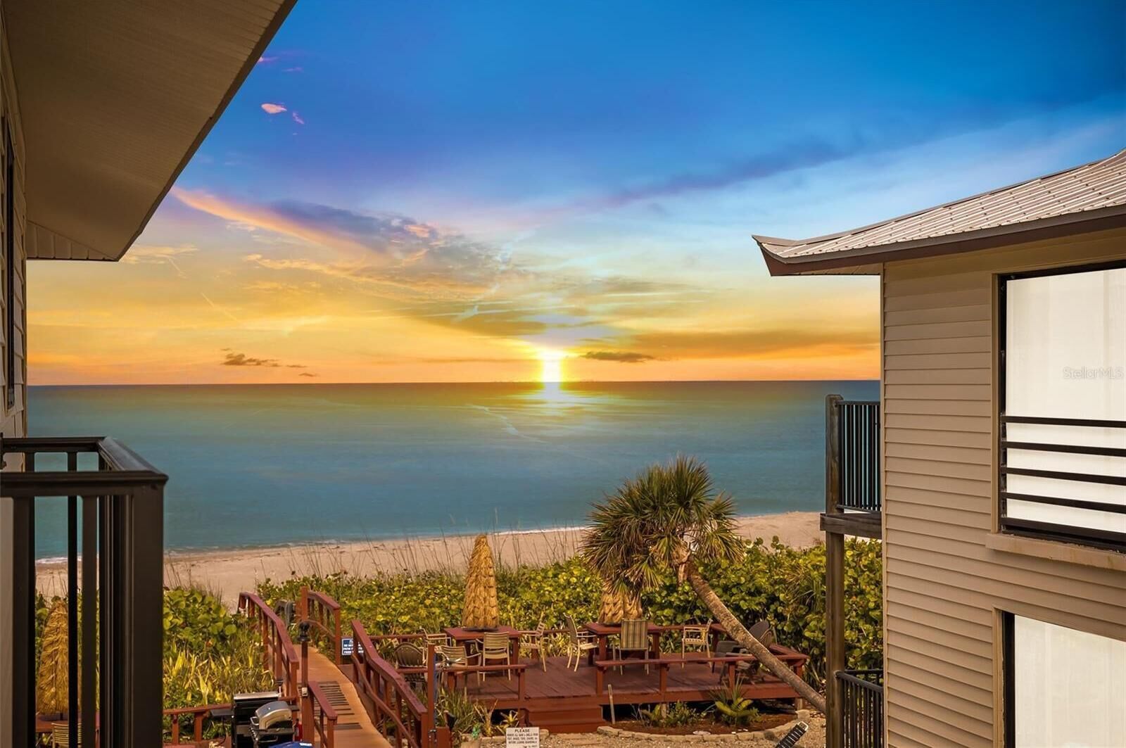 Spacious Beachside Condo