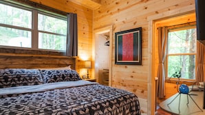 Unclassified image, 4 of 11, button - Louise's Hideaway by Inn & Spa at Cedar Falls (Logan)