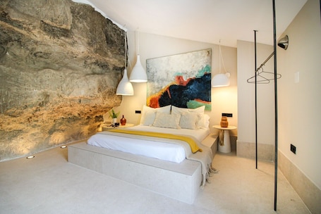 1 bedroom. Cave Suite COVA (Cave Hotel Lomas de Ruvira)