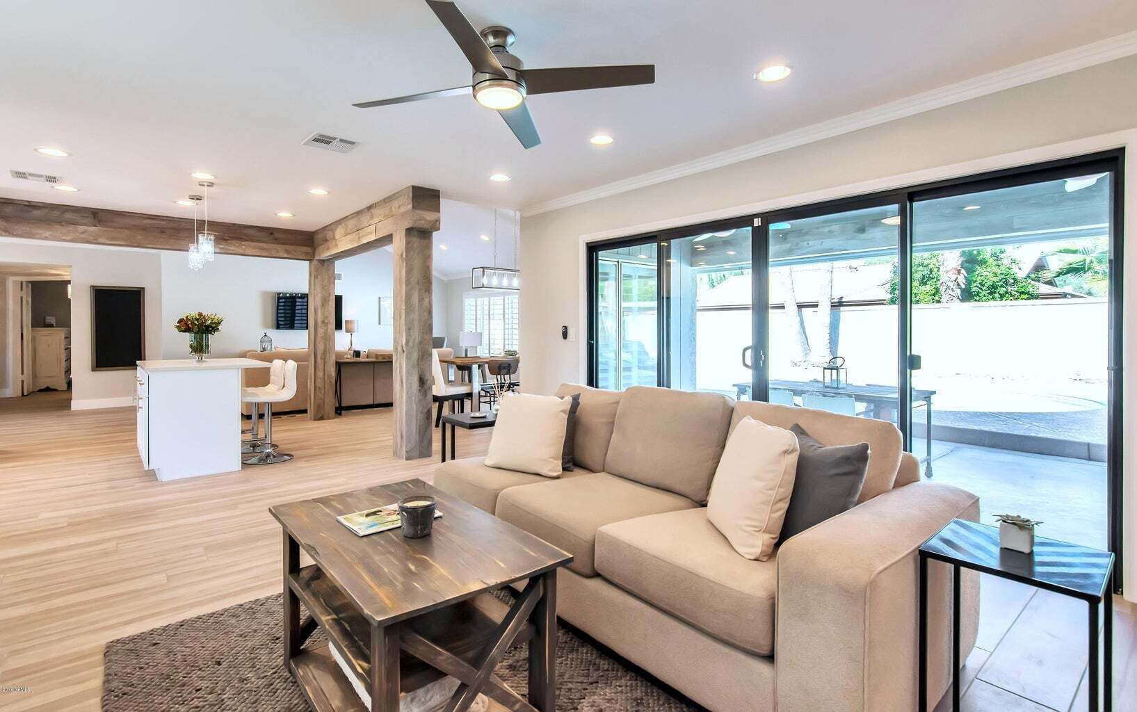 Scottsdale Renovated Home in Ideal Location!