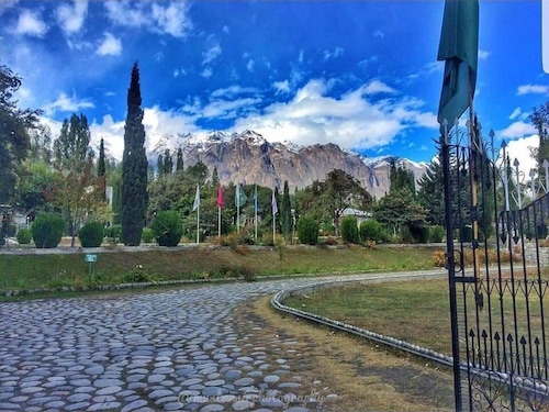 Hotel Green Palace Gahkuch