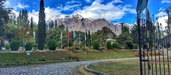 Hotel Green Palace Gahkuch