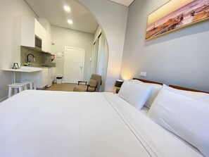 1 bedroom, iron/ironing board, travel cot, WiFi - Canto Doce Portela - A (Setúbal)