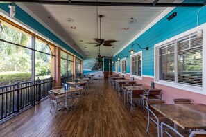 Dining - Aqua Dream - 3 bedroom 2 bath Bahama Bay Resort Condo with AC - close to Disney! (Davenport)